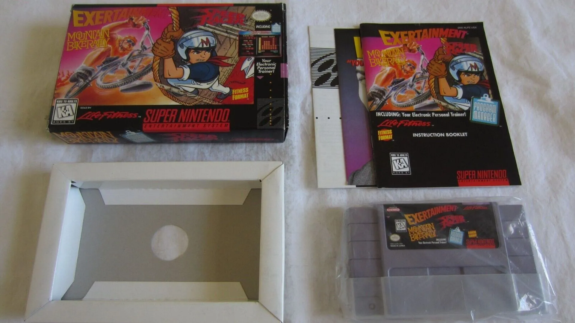 Bao bì của gói game Exertainment Mountain Bike Rally và Speed Racer trên Super Nintendo