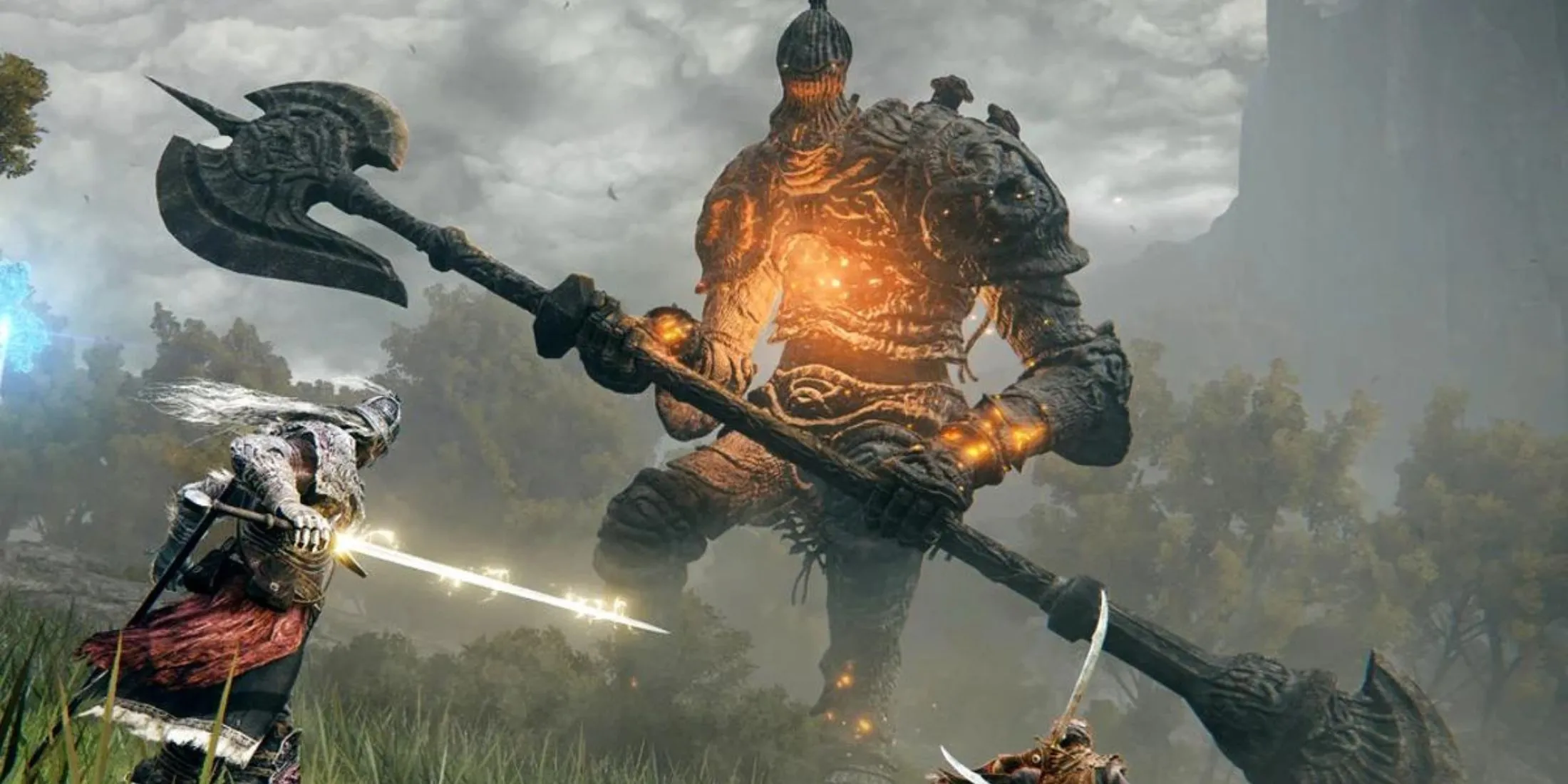 Chiến đấu với Golem Stone Sword ở Limgrave, một kẻ địch phổ biến trong Elden Ring