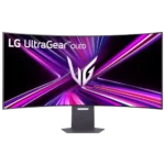 Màn hình cong LG UltraGear 5K2K OLED 45 inch nhìn từ mặt trước