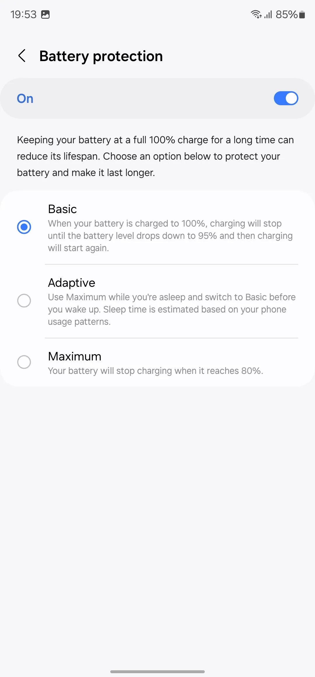 Cài đặt &quot;Bảo vệ pin&quot; trên điện thoại Samsung Galaxy với các tùy chọn tối ưu hóa sạc.