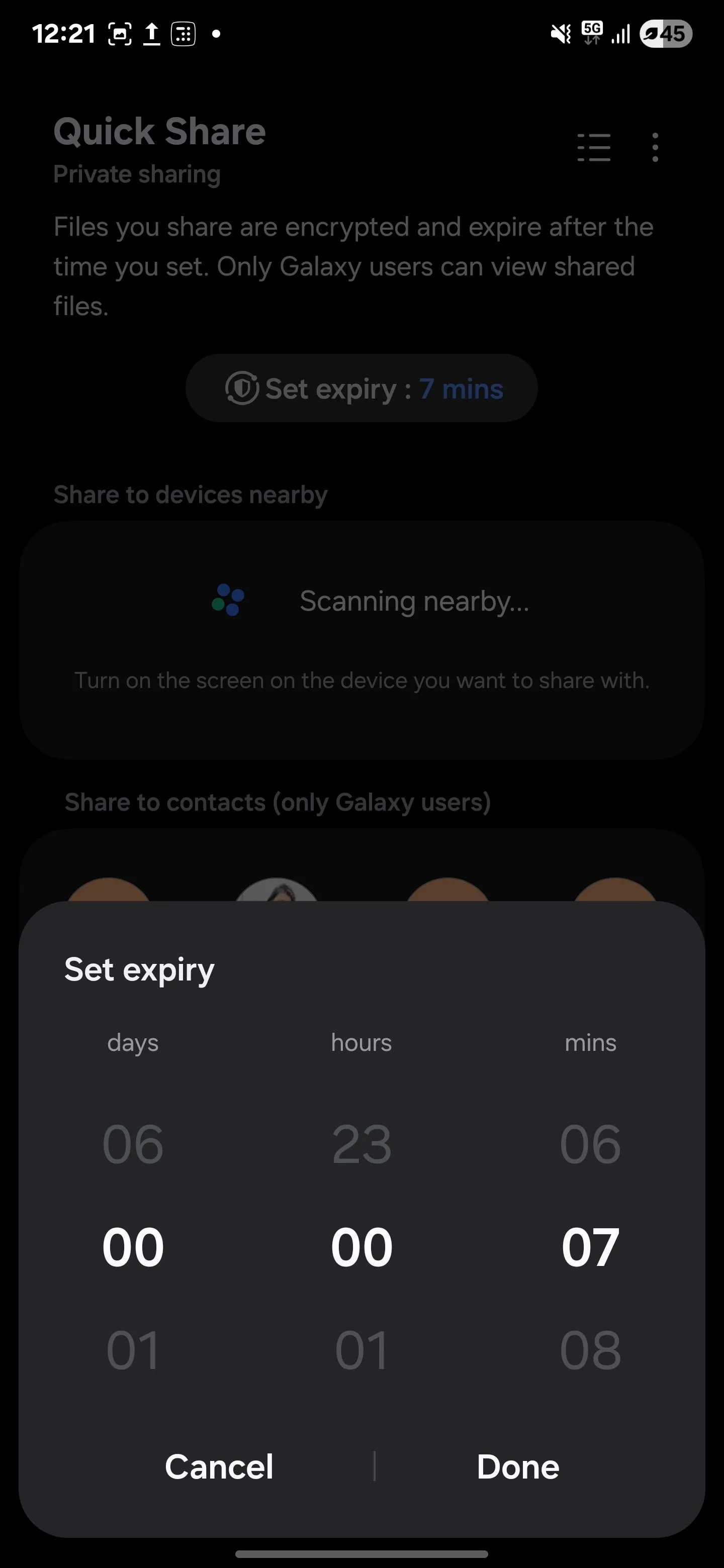Cài đặt thời gian hết hạn cho file khi sử dụng tính năng Chia sẻ Riêng tư của Samsung.