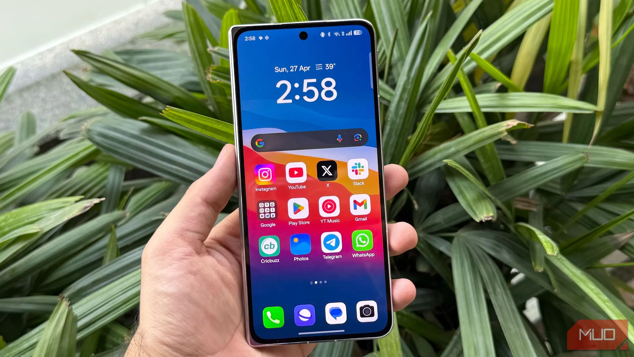 Chuyển eSIM Giữa iPhone và Android Sắp Trở Nên Dễ Dàng Hơn Với Android 16 và iOS 19