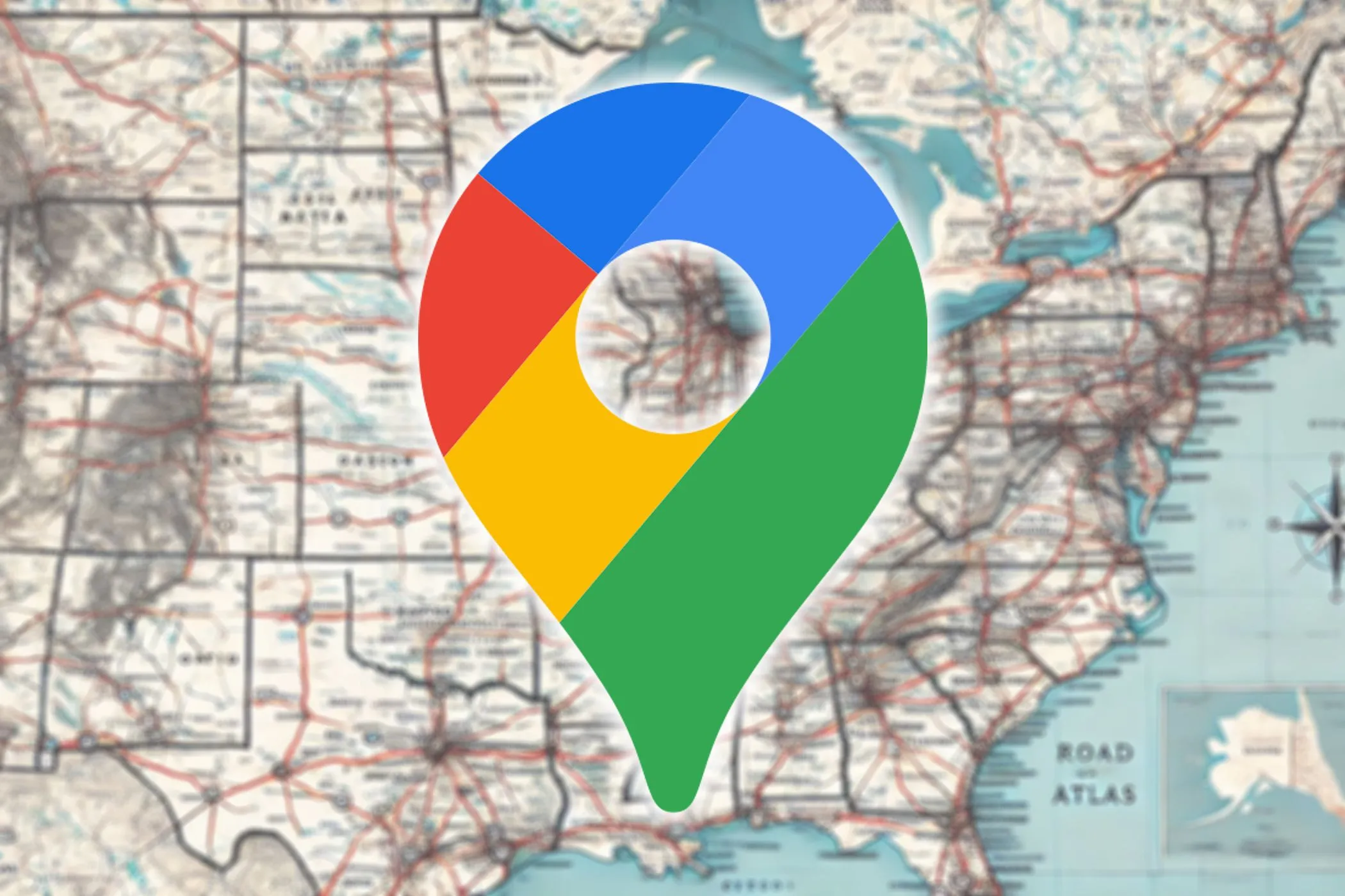 Bản đồ kỹ thuật số với biểu tượng ứng dụng Google Maps được phóng lớn, tượng trưng cho những cải tiến và tính năng mới của nền tảng