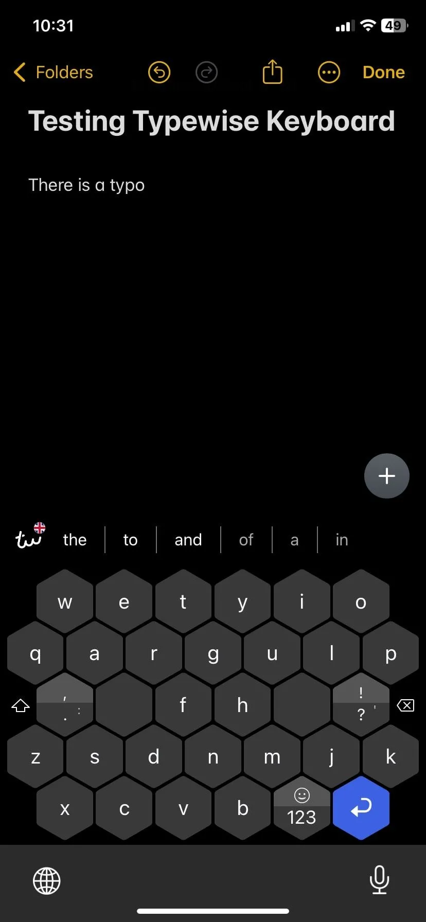 Bàn phím Typewise với bố cục phím lục giác và gợi ý từ thông minh