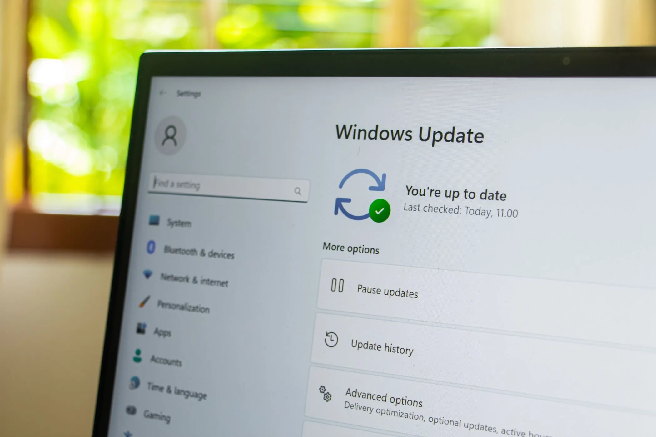 Cài đặt Windows Update trên laptop Windows