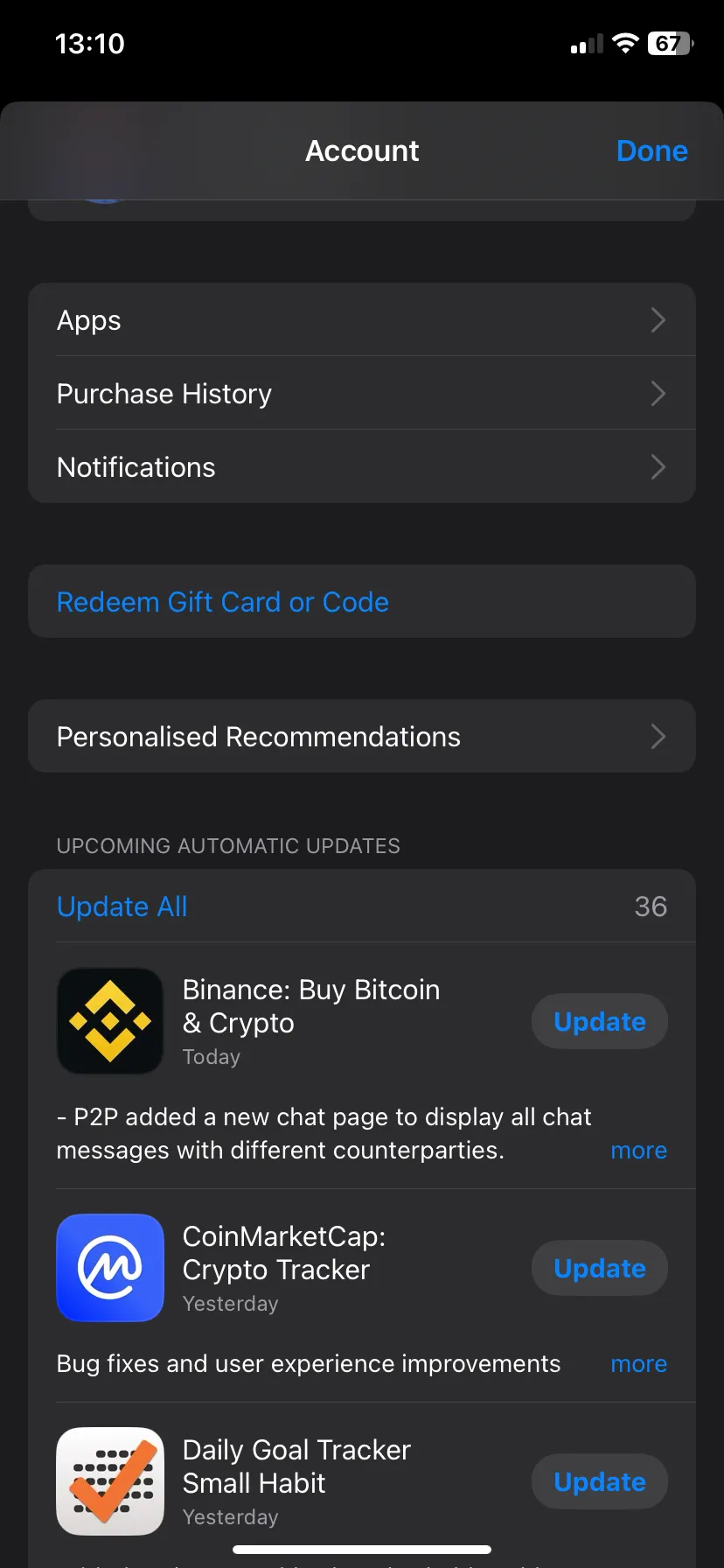 Giao diện App Store hiển thị danh sách các ứng dụng có bản cập nhật mới.