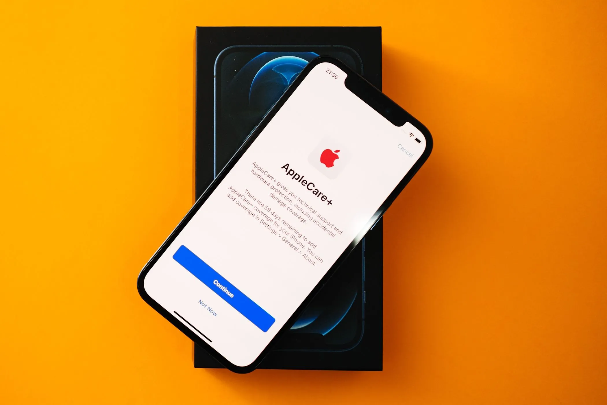 Giao diện AppleCare+ trên iPhone hiển thị thông tin bảo hành.