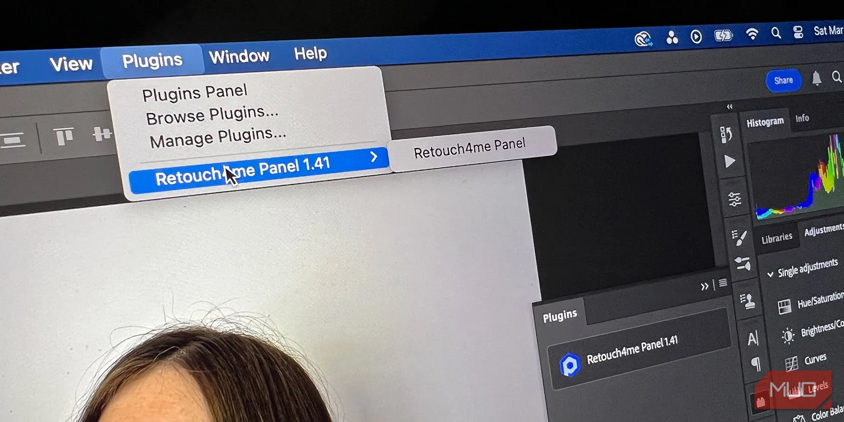 Giao diện bảng điều khiển Plugins trong Adobe Photoshop, hiển thị các tiện ích mở rộng giúp nâng cao quy trình chỉnh sửa ảnh.