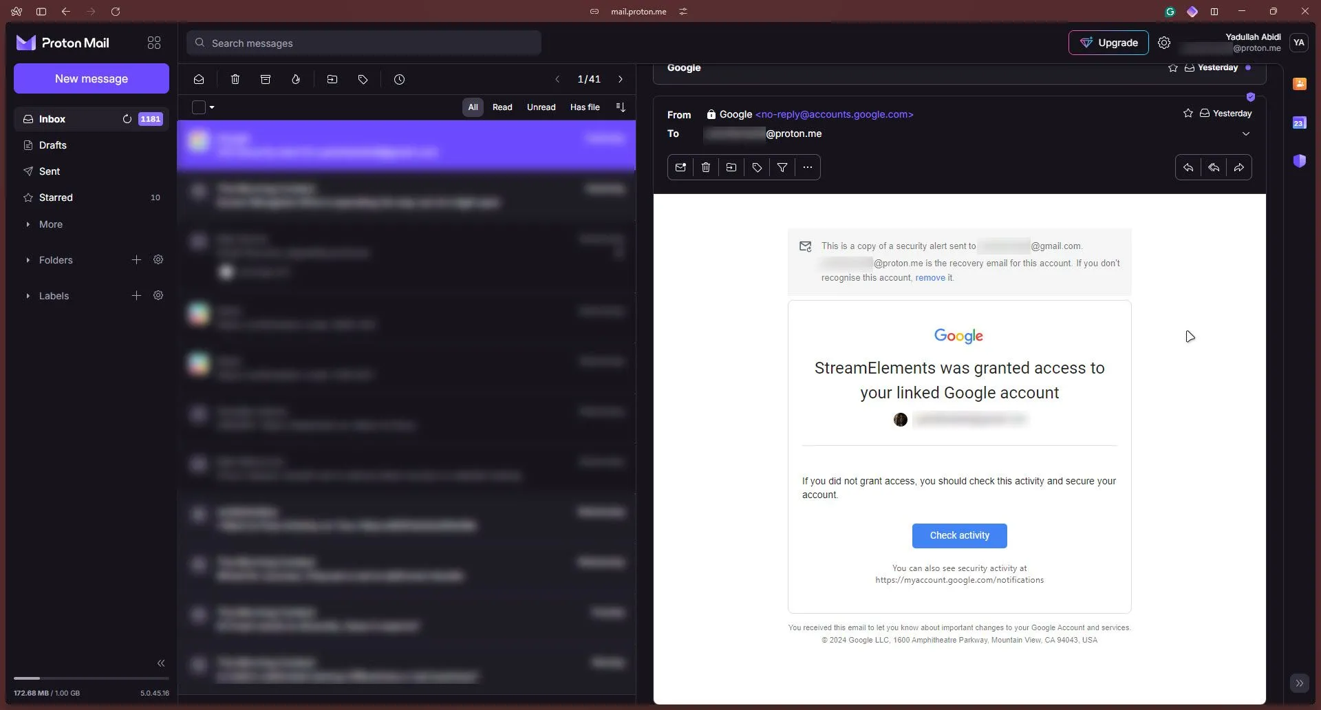 Giao diện người dùng của Proton Mail hiển thị các email đã mã hóa