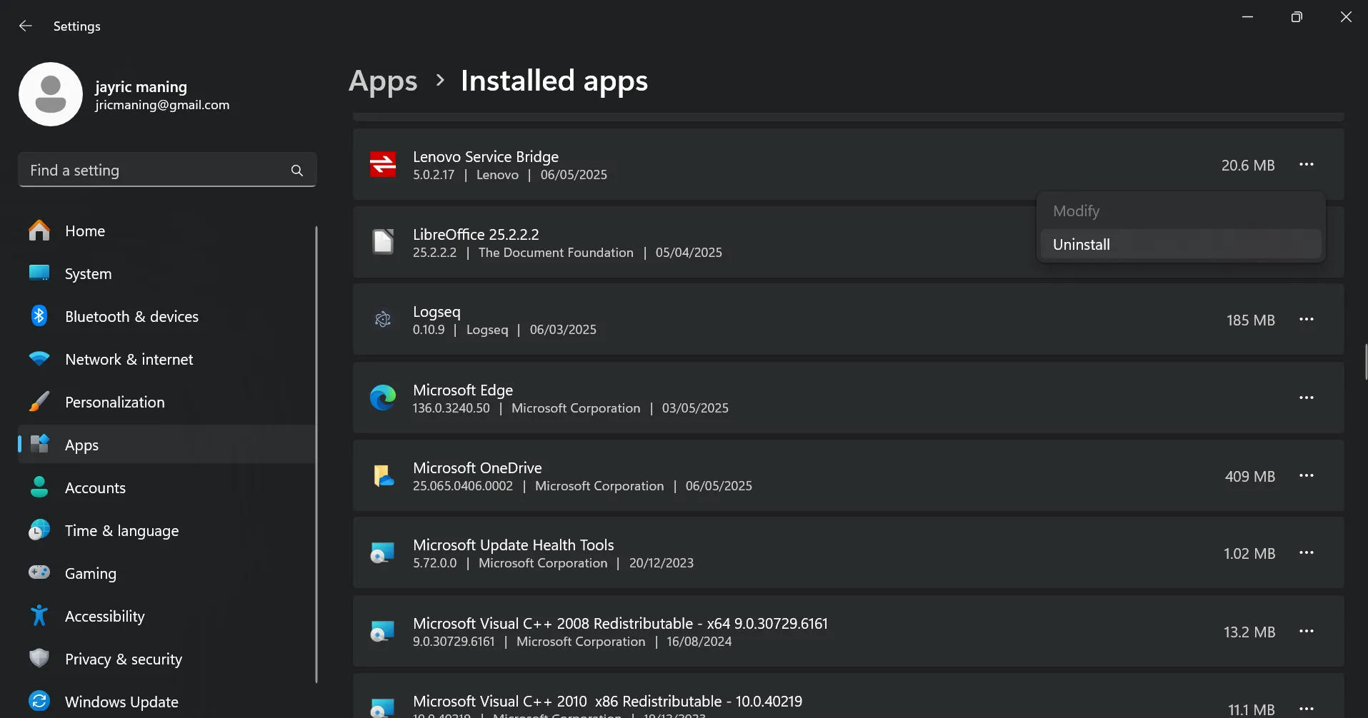 Giao diện Settings của Windows hiển thị tùy chọn gỡ cài đặt ứng dụng thủ công