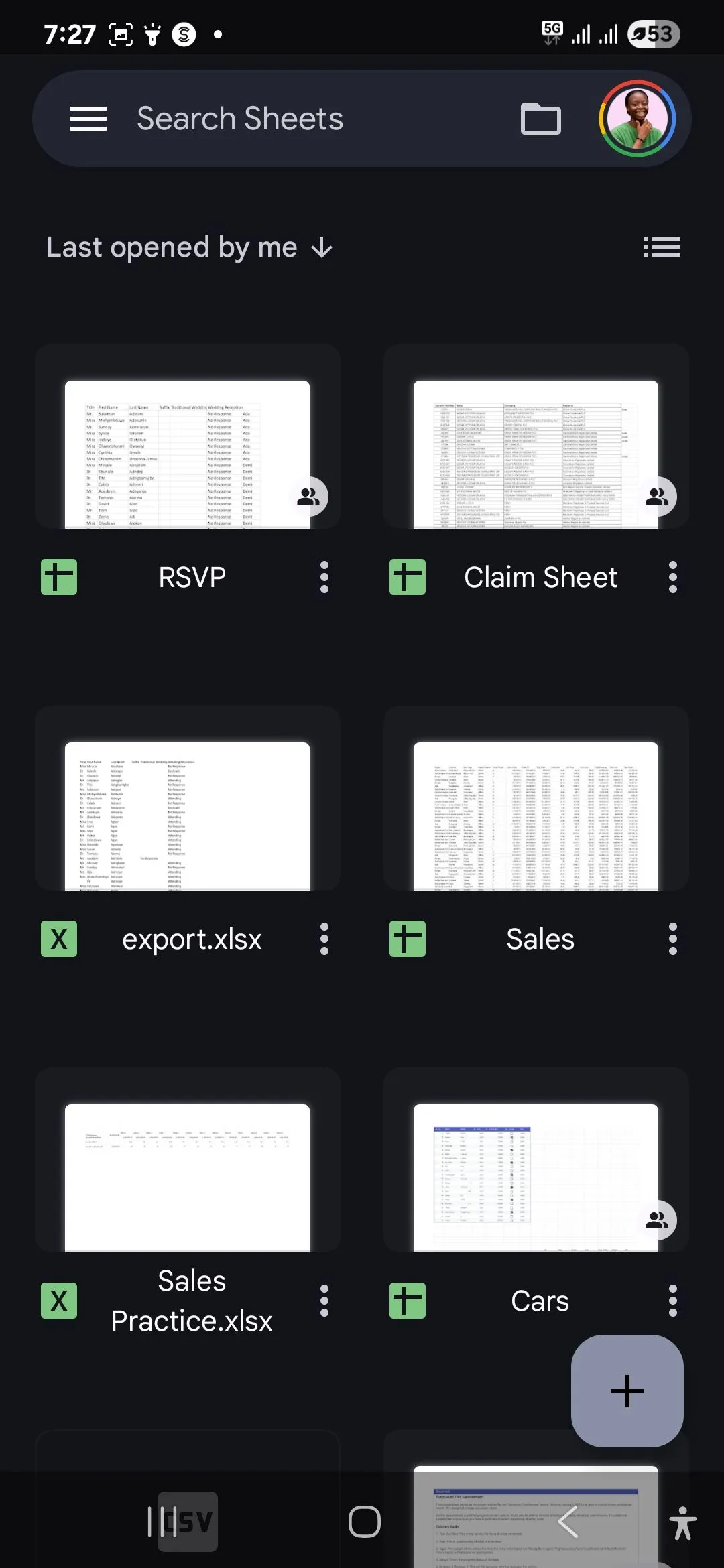 Giao diện trang chủ Google Sheets trên thiết bị Android, tương tự như Google Slides