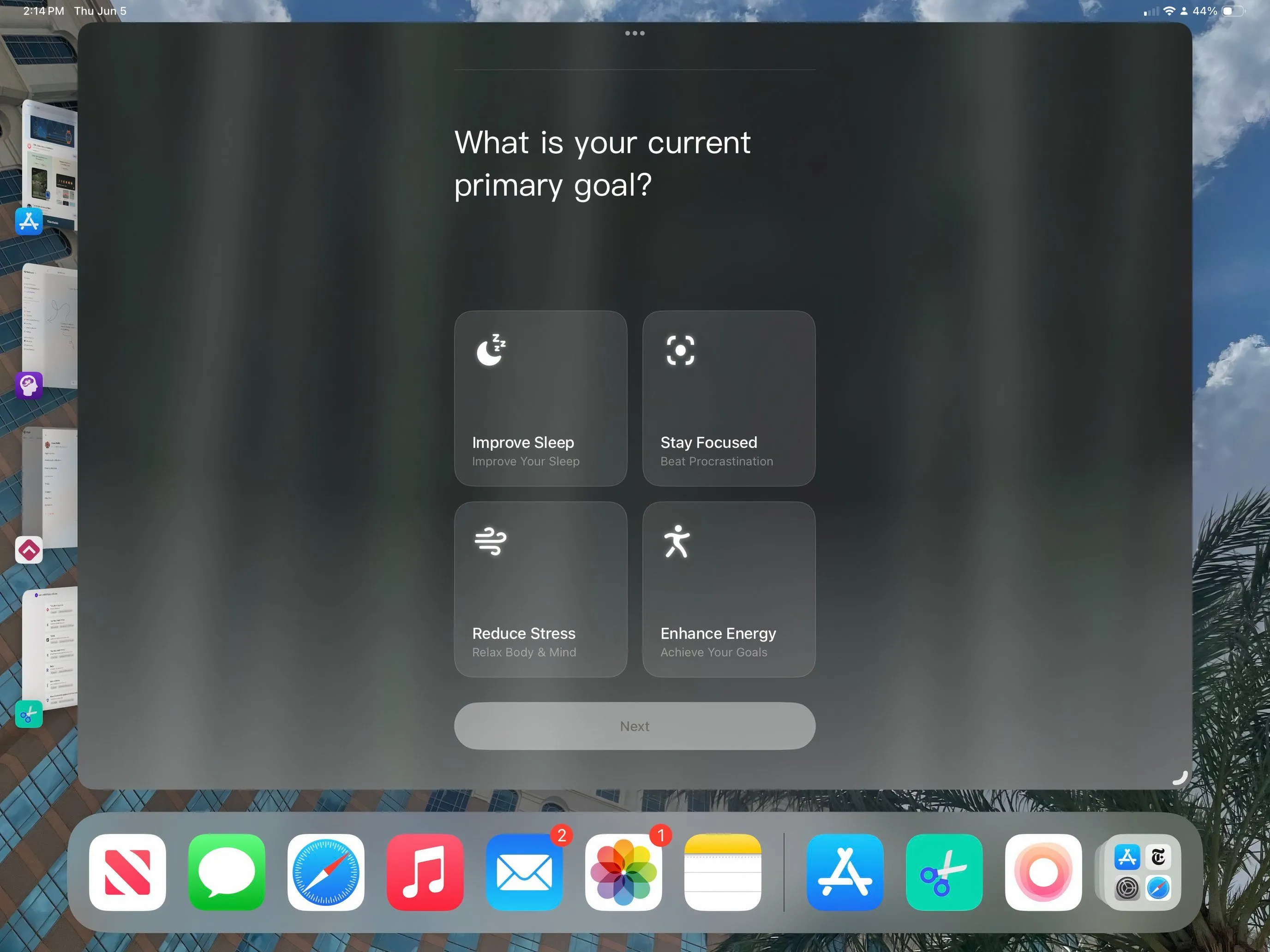 Giao diện ứng dụng TIDE trên iPad với các tùy chọn về thiền định, âm thanh tự nhiên và hướng dẫn tập trung, minh họa cho việc giúp người dùng thư giãn và tăng năng suất.