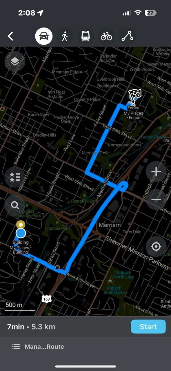 Hiển thị khoảng cách và tuyến đường giữa hai điểm trên Organic Maps, minh họa khả năng chỉ đường ngoại tuyến và bảo vệ quyền riêng tư