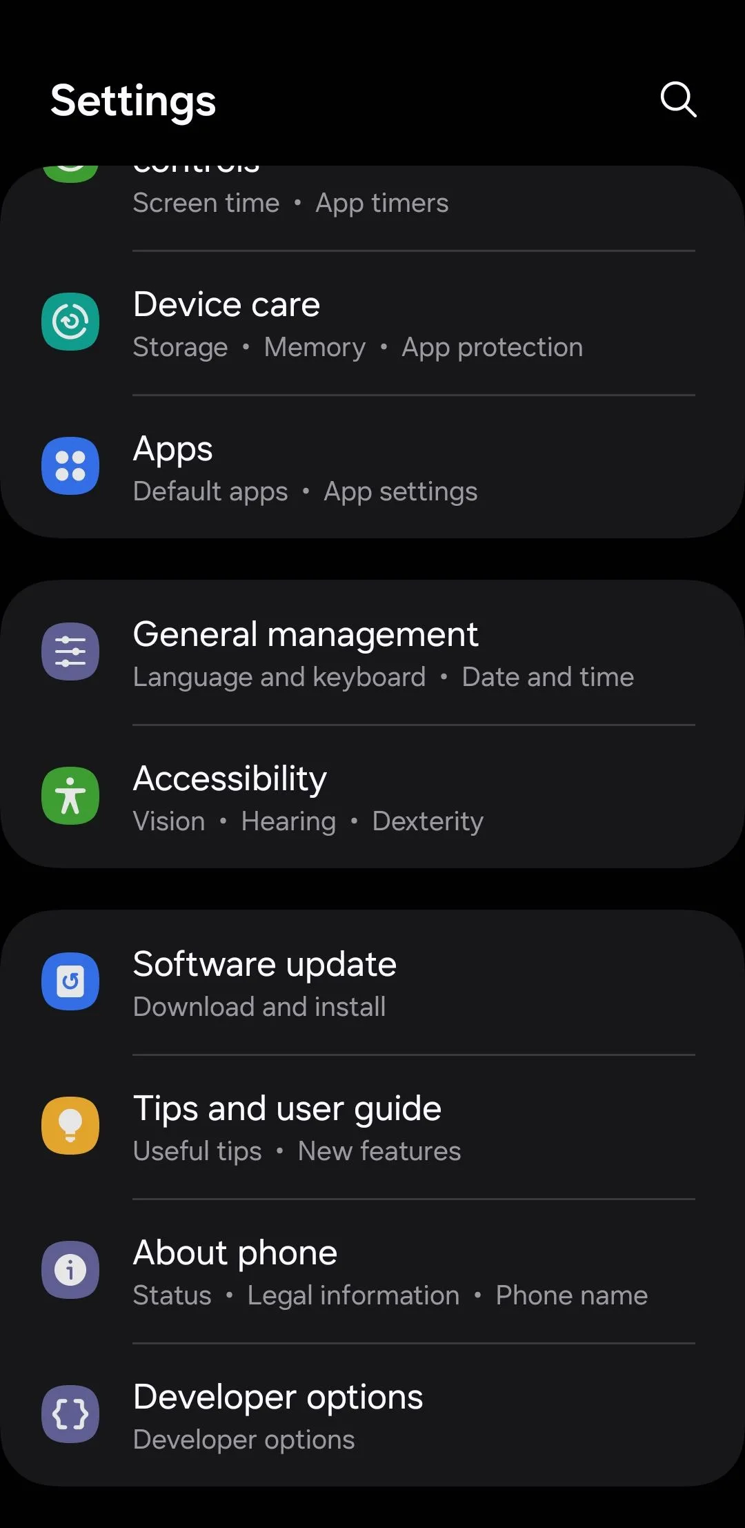 Màn hình menu Quản lý chung trên điện thoại Android, nơi kiểm tra dung lượng lưu trữ