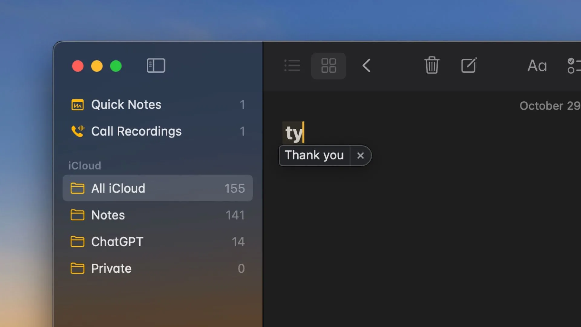 Màn hình minh họa tính năng thay thế văn bản (Text Replacement) trên macOS, giúp người dùng tự động hóa việc gõ các cụm từ thường dùng.