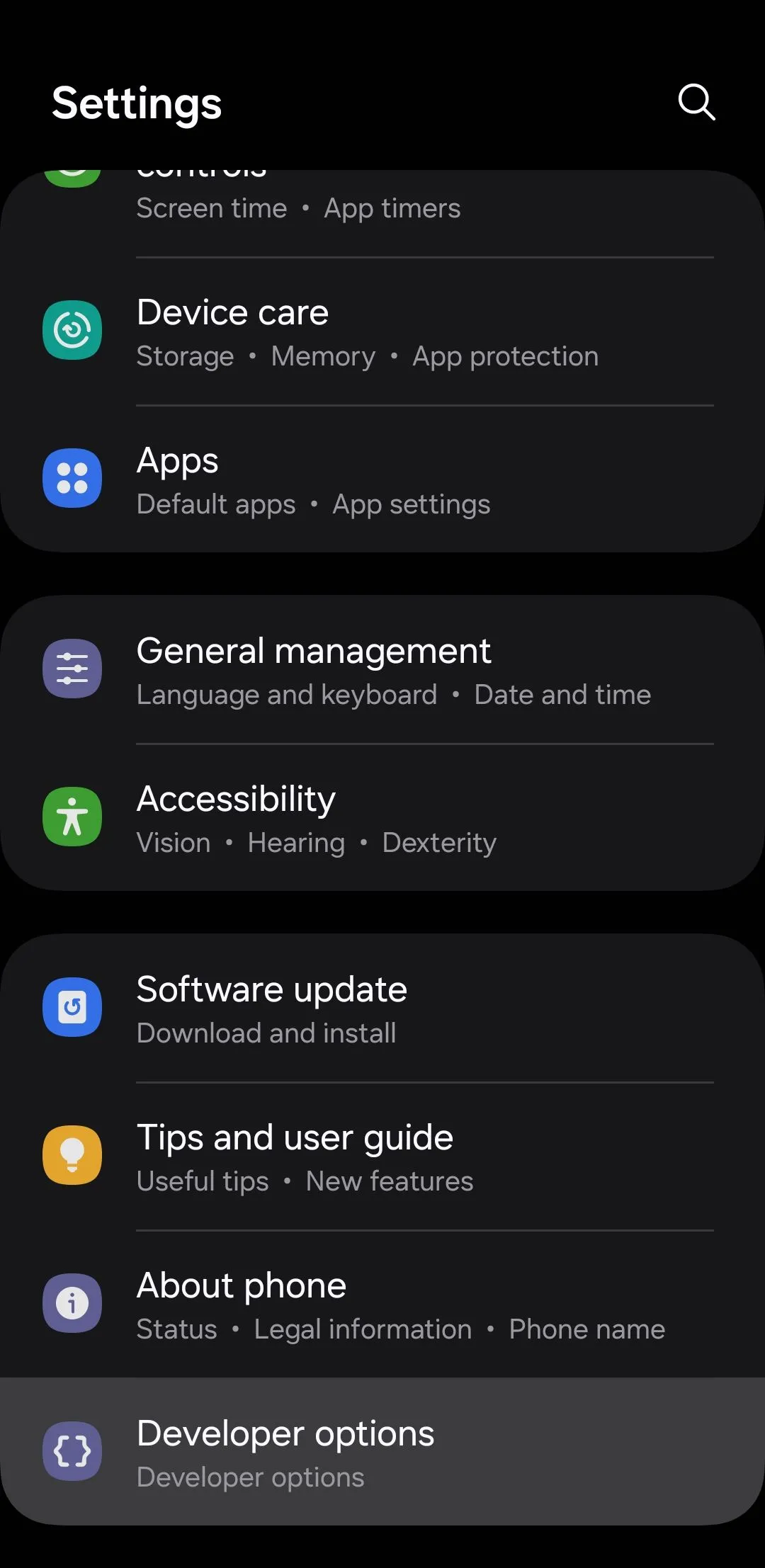 Menu Tùy chọn nhà phát triển (Developer Options) trên điện thoại Android, nơi người dùng có thể điều chỉnh các cài đặt nâng cao