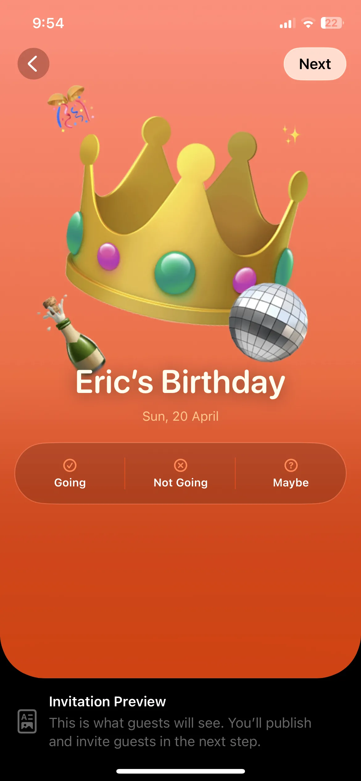 Trang xem trước thiệp mời trong ứng dụng Apple Invites trên iPhone, hiển thị chi tiết sự kiện và tùy chọn RSVP.