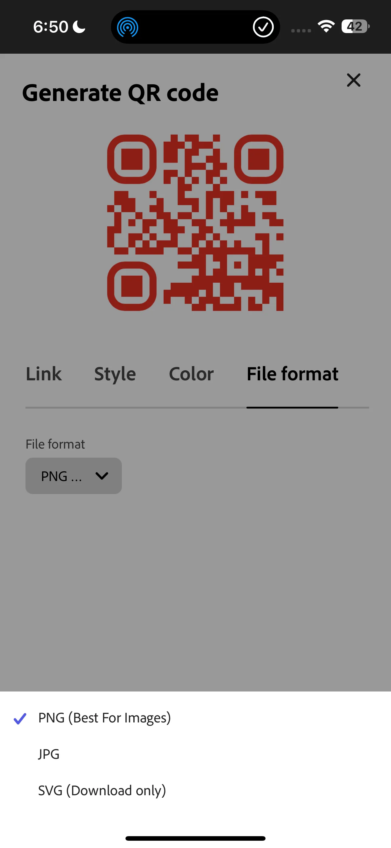 Tùy chọn định dạng tệp khi tạo mã QR trong Adobe Express, cho phép chọn PNG, JPG hoặc SVG