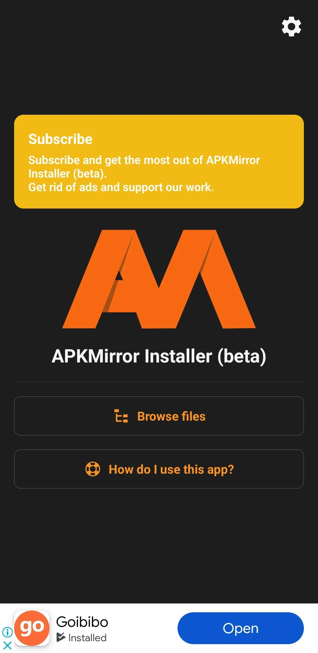 Ứng dụng APKMirror Installer đang chạy trên điện thoại Android