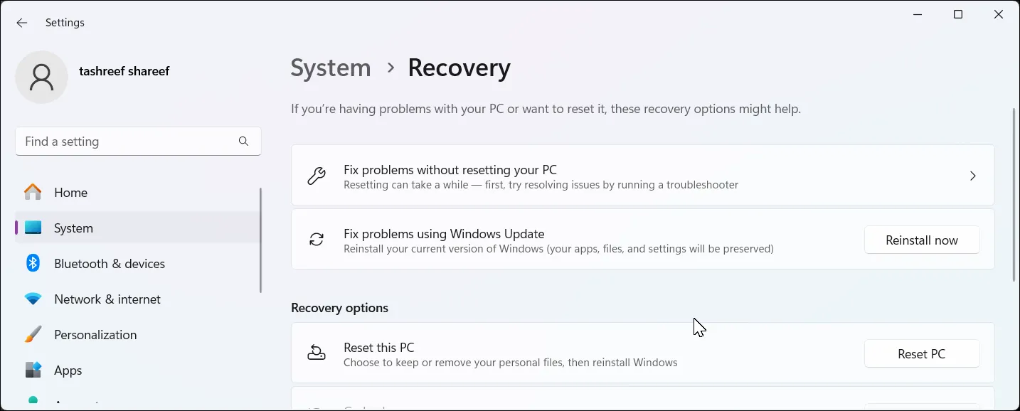 Ứng dụng Cài đặt trong Windows 11 hiển thị tùy chọn &quot;Sửa lỗi bằng Windows Update&quot;